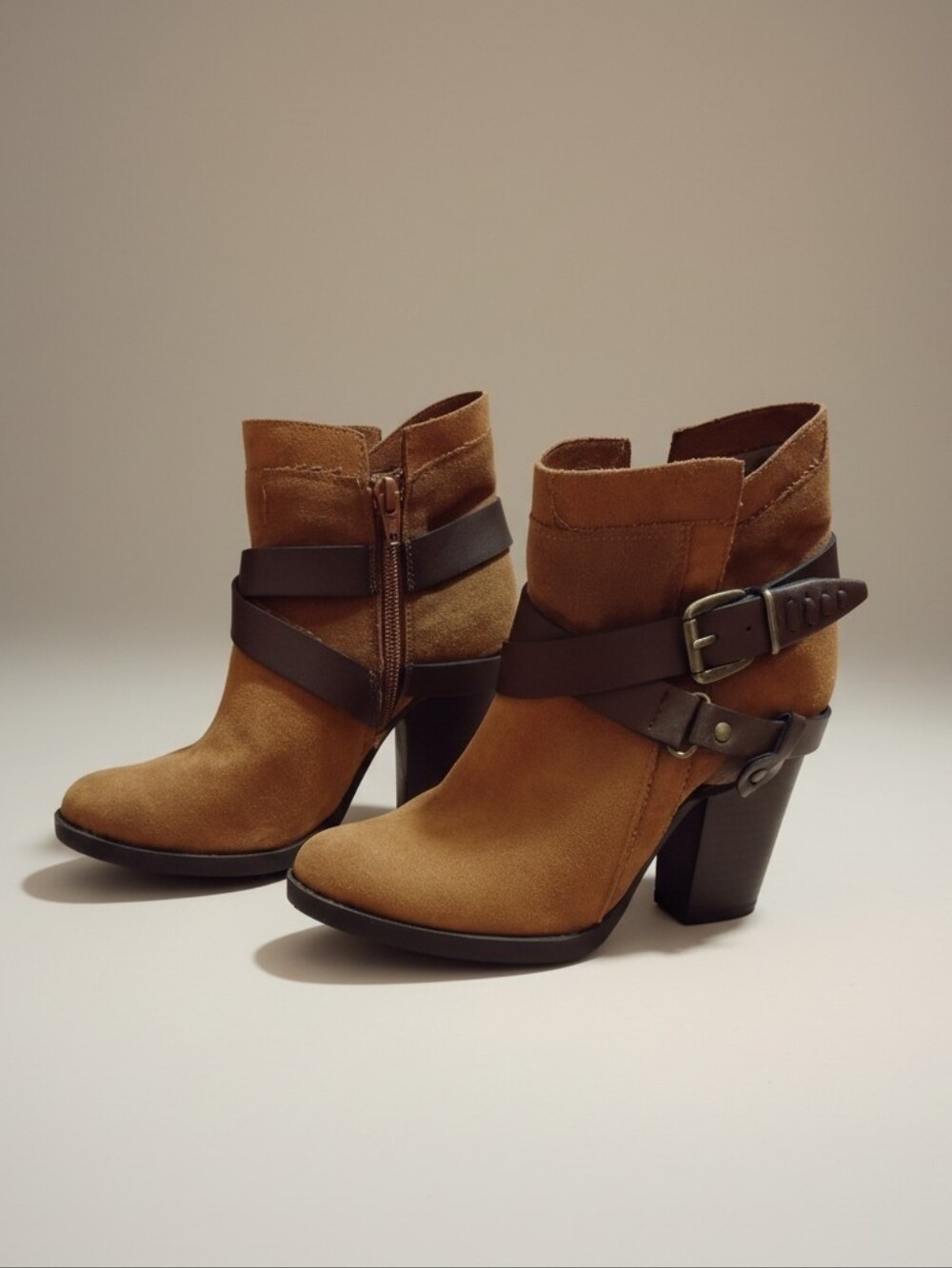 Mossimo Rustic Brown Suede Ankle Booties w/Dark Brown Straps Western Size 6